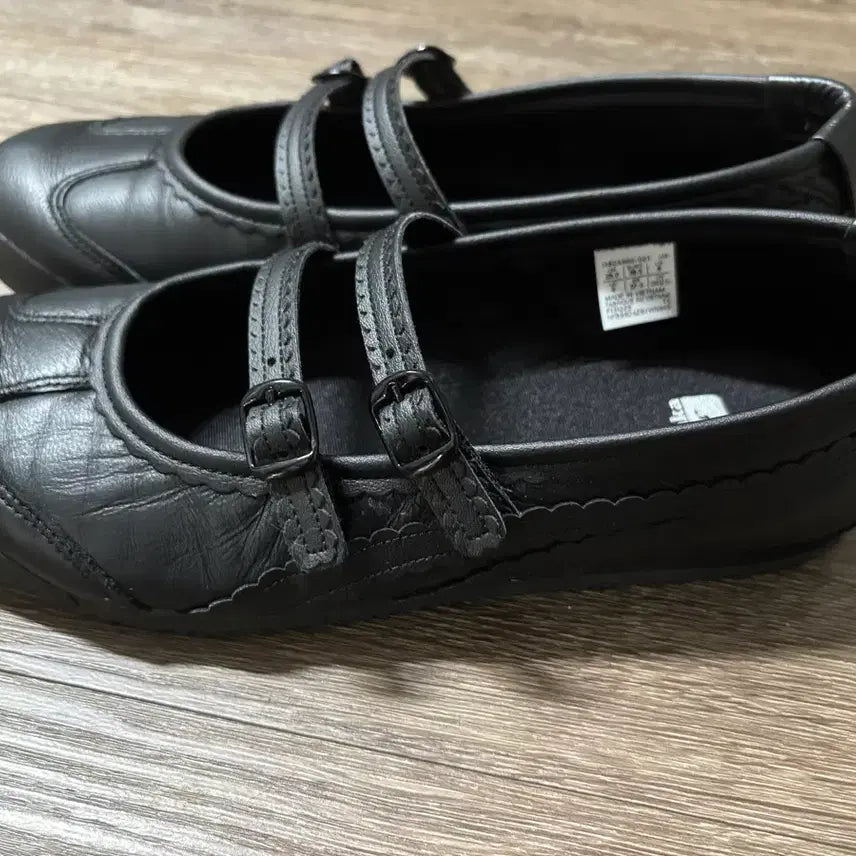 [SOLD OUT] 오니츠카타이거 메리제인 250