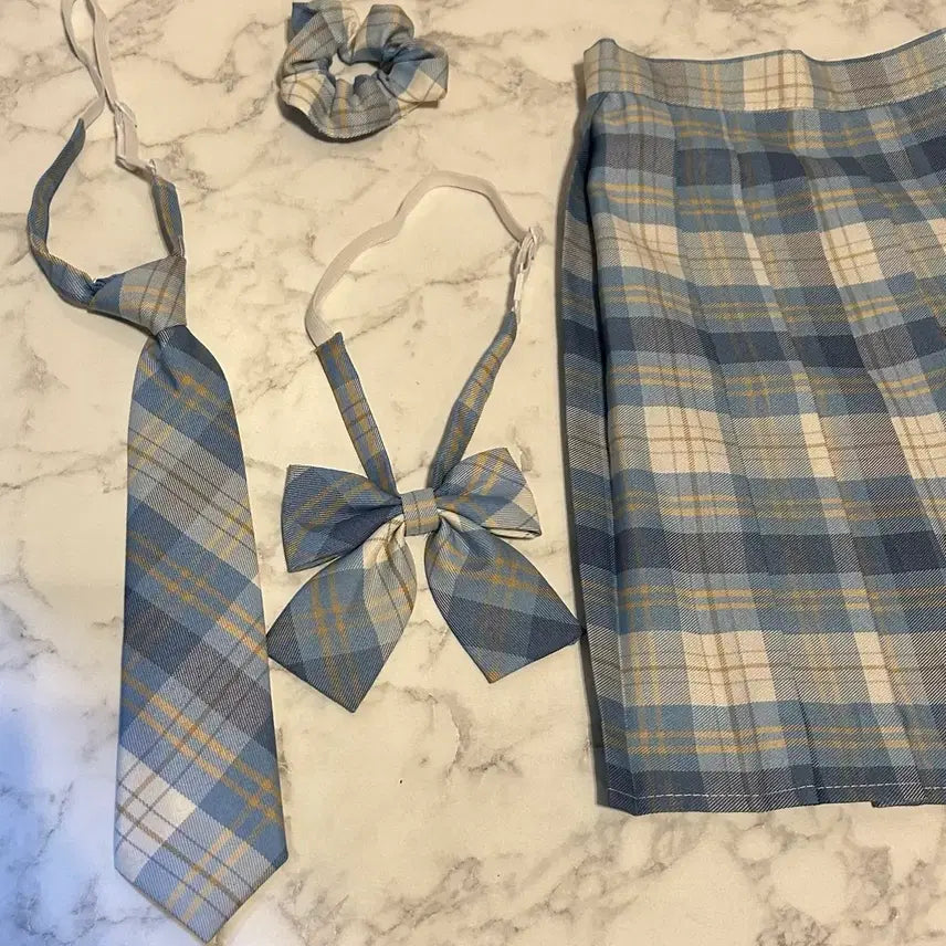 [BUNJANG] Blue Check Pleated Skirt Set with Tie/Hair Ribbon / 블루 체크 플리츠 스커트 + 타이/헤어 끈 세트