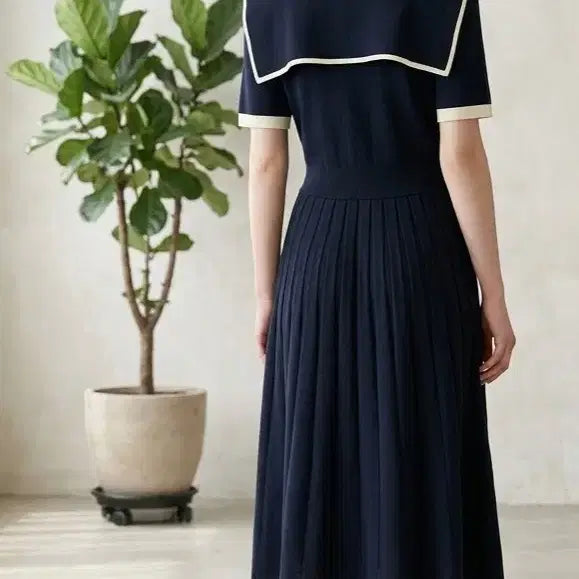 [BUNJANG] CC Collect Sailor Collar Knit Pleated Long Dress / (프리사이즈)새상품 CC콜렉트 세일러 카라 니트 플리츠 롱 원피스