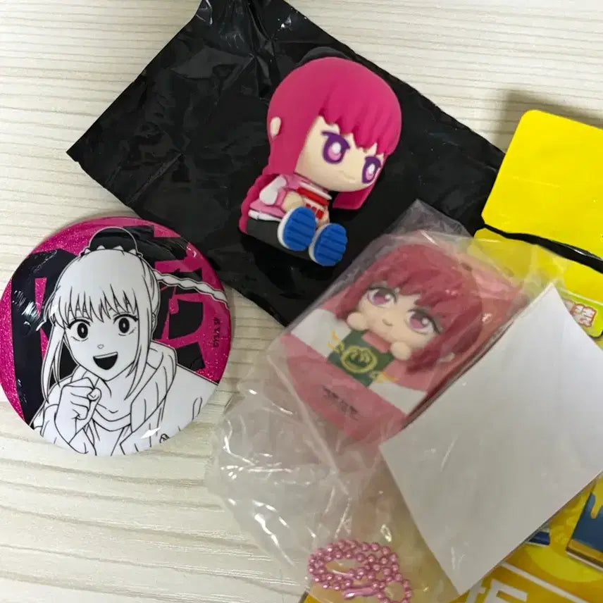 [BUNJANG] Sakamoto Days Lu Xiaotang Bundle Set / 사카모토 데이즈 루 샤오탕 가챠 캔뱃지 일괄