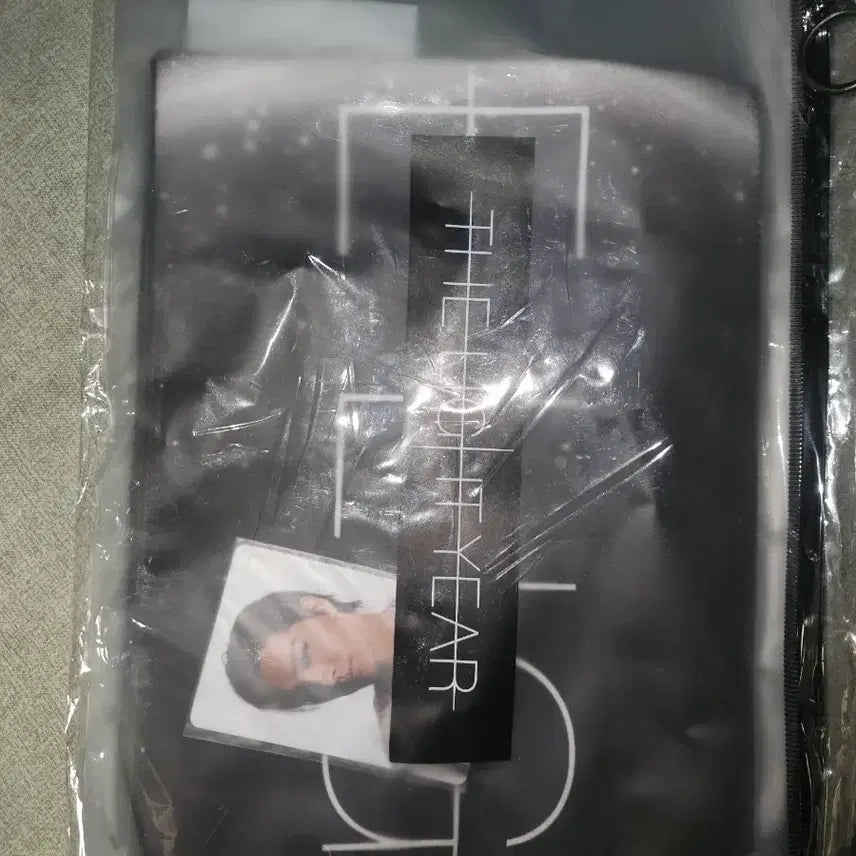 [BUNJANG] BIGBANG TAEYANG 2024 Tour Slogan Towel / 빅뱅 태양 2024 투어 슬로건 타월 TAEYANG BIGBANG