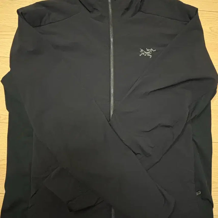 [SOLD OUT] 아크테릭스 아톰 SL 블랙 후디