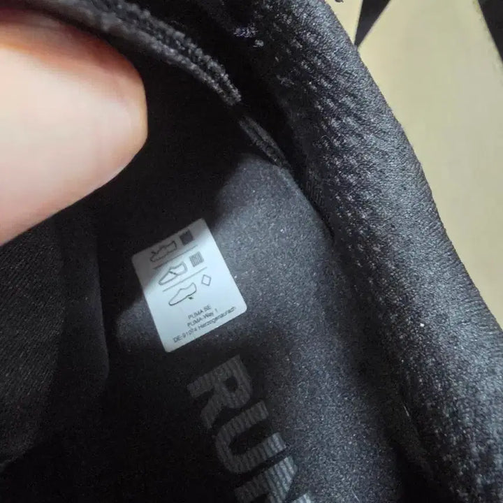 [BUNJANG] Puma Deviate Nitro 3 All Black Running Shoes / 푸마 디비에이트 나이트로 3 올블랙 290 팔아요.
