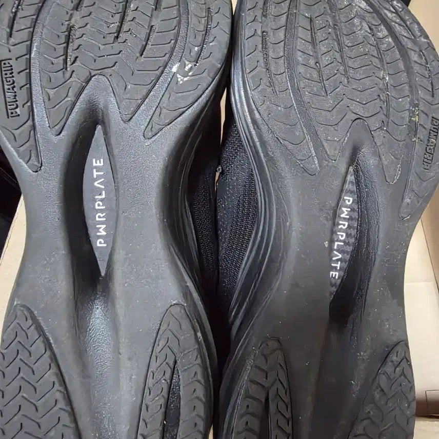[BUNJANG] Puma Deviate Nitro 3 All Black Running Shoes / 푸마 디비에이트 나이트로 3 올블랙 290 팔아요.