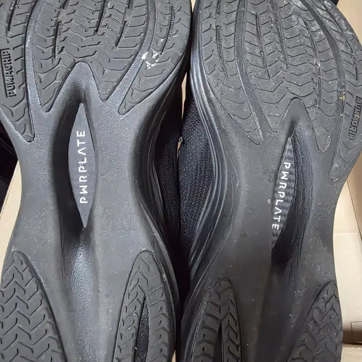 [BUNJANG] Puma Deviate Nitro 3 All Black Running Shoes / 푸마 디비에이트 나이트로 3 올블랙 290 팔아요.