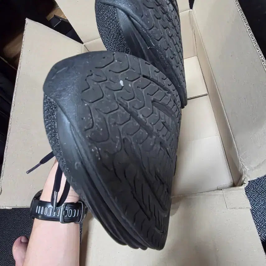 [BUNJANG] Puma Deviate Nitro 3 All Black Running Shoes / 푸마 디비에이트 나이트로 3 올블랙 290 팔아요.