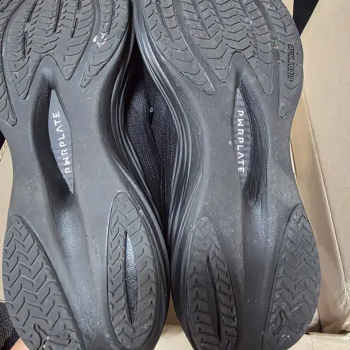 [BUNJANG] Puma Deviate Nitro 3 All Black Running Shoes / 푸마 디비에이트 나이트로 3 올블랙 290 팔아요.