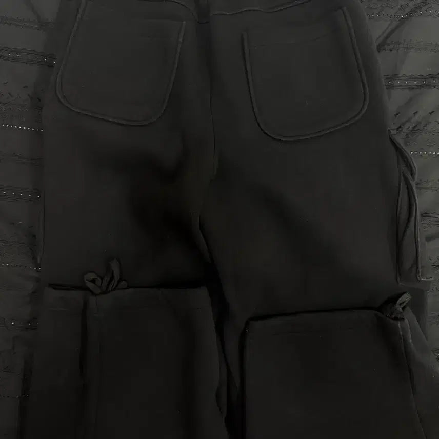 [BUNJANG] MJD Coin Seoul Wide Cargo Sweat Pants - Black / mjd 코인서울 와이드 카고 스웨트 팬츠 블랙