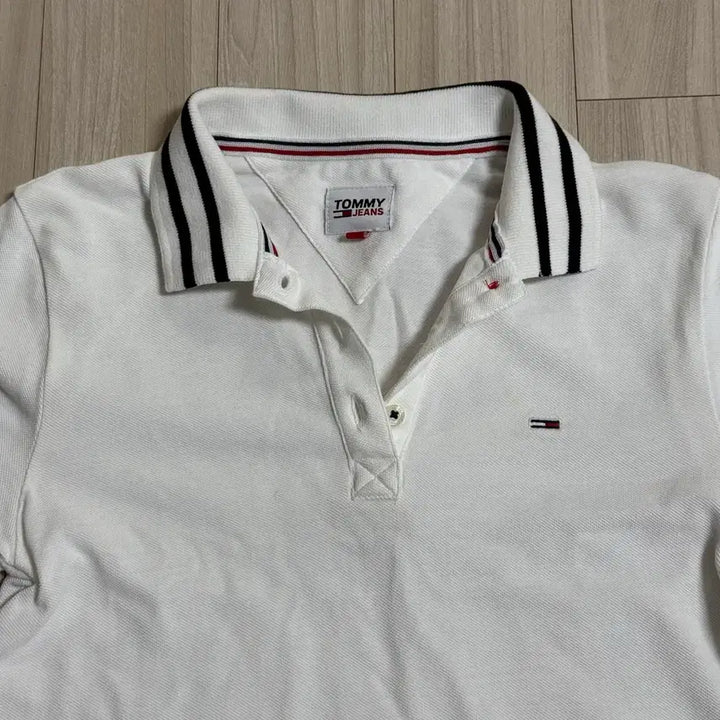 [SOLD OUT] 타미힐피거 여성 흰색 카라티 xs