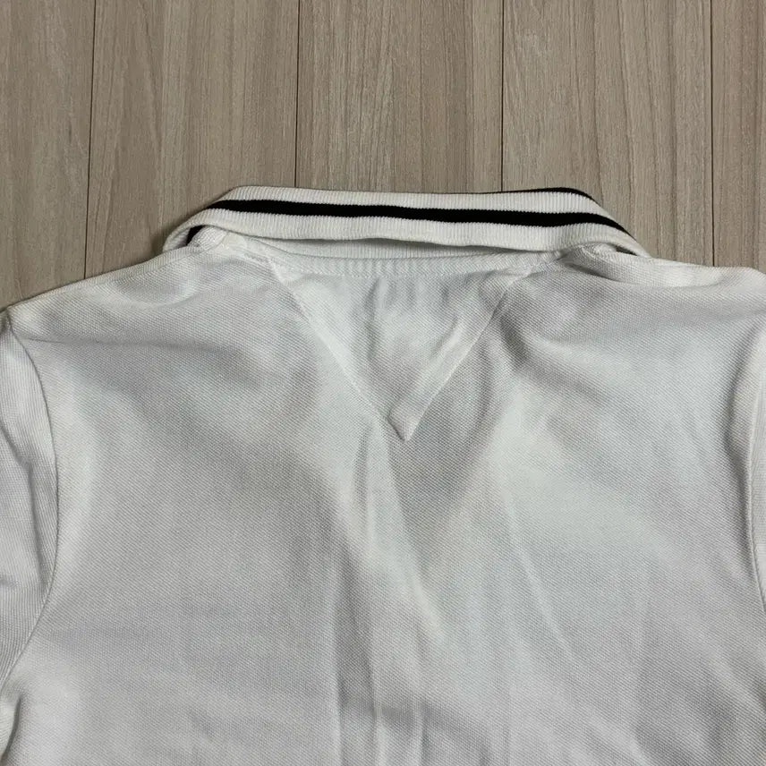 [SOLD OUT] 타미힐피거 여성 흰색 카라티 xs