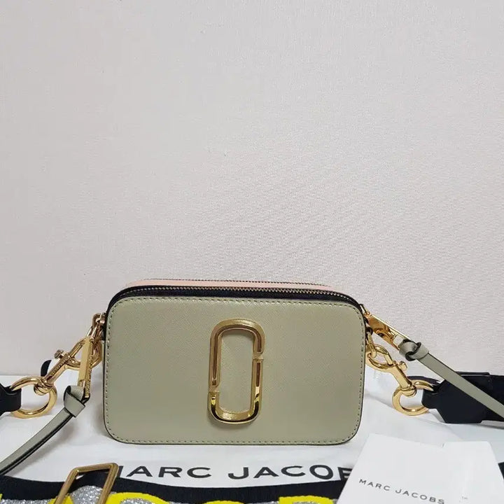[SOLD OUT] 마크제이콥스 카메라백 ㅡ 정품