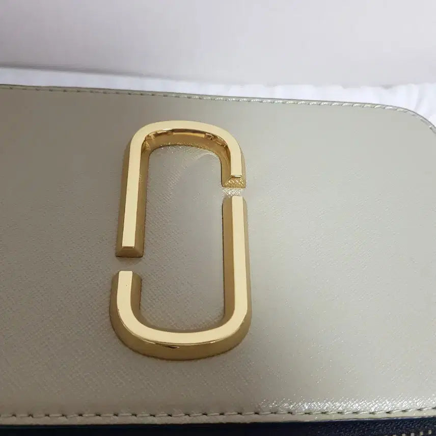 [SOLD OUT] 마크제이콥스 카메라백 ㅡ 정품