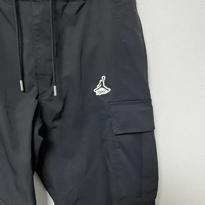 [BUNJANG] Nike Jordan Essential Statement Utility Cargo Pants L / 나이키 조던 에센셜 스테이트먼트 유틸리티 카고 바지 L