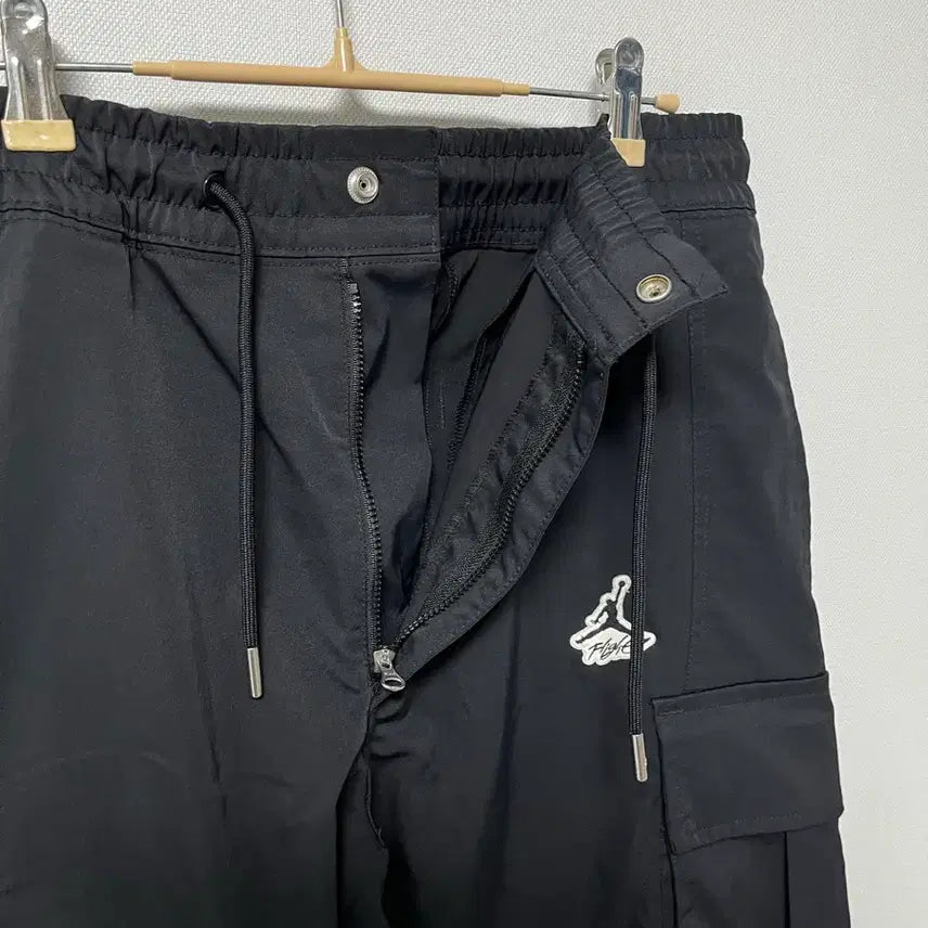 [BUNJANG] Nike Jordan Essential Statement Utility Cargo Pants L / 나이키 조던 에센셜 스테이트먼트 유틸리티 카고 바지 L