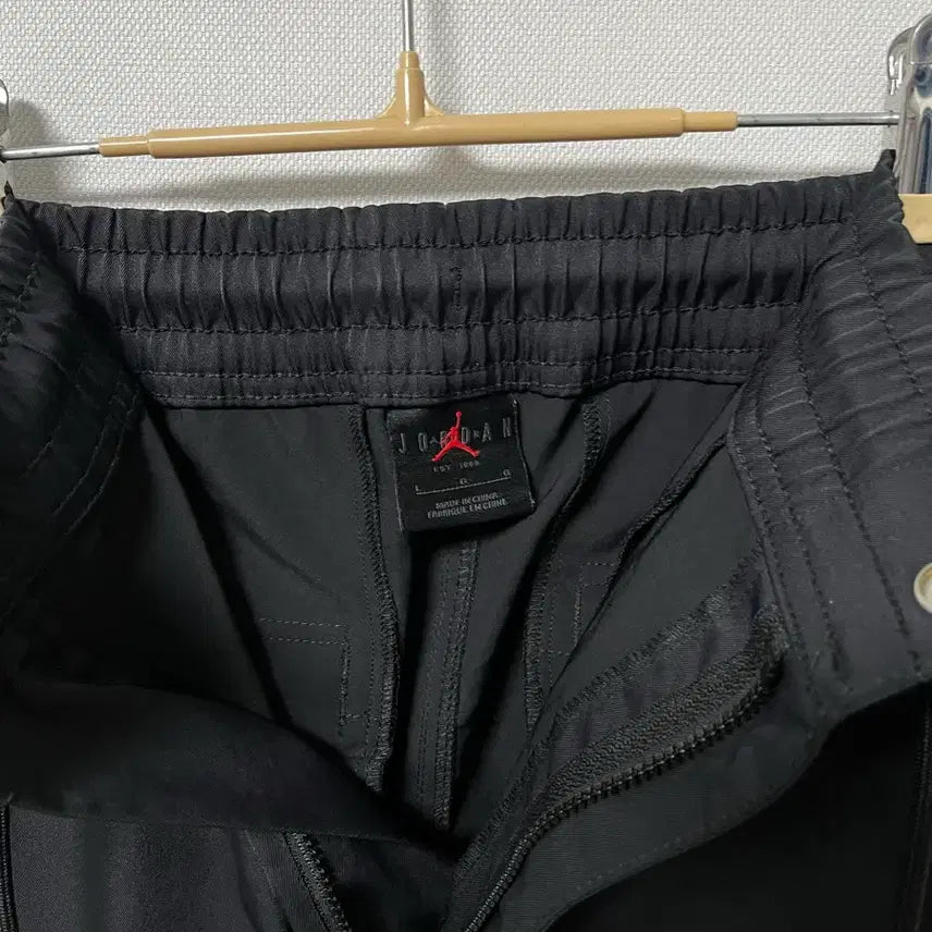 [BUNJANG] Nike Jordan Essential Statement Utility Cargo Pants L / 나이키 조던 에센셜 스테이트먼트 유틸리티 카고 바지 L