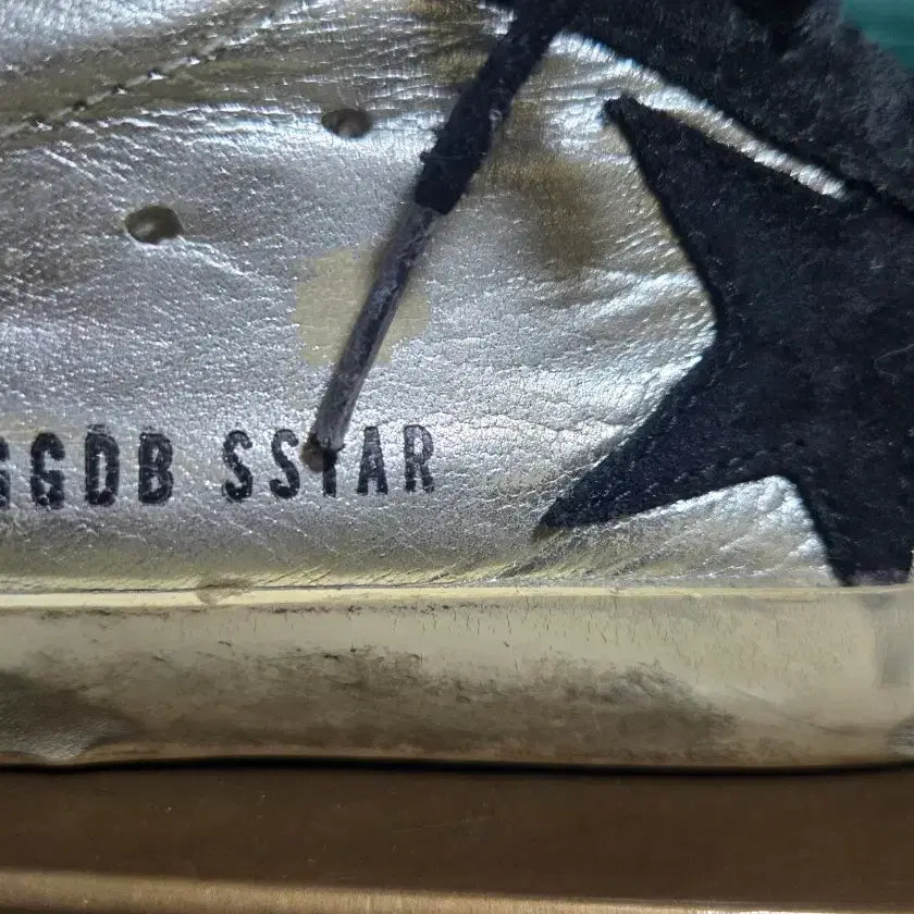 [BUNJANG] Golden Goose Silver Blackstar Sneakers / 골든구스 실버 블랙스타 37사이즈.