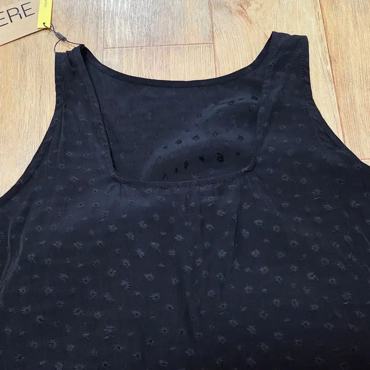 [BUNJANG] YUERE Sleeveless Long Dress / 유에르(YUERE) 슬리브리스 롱 원피스 55 새상품