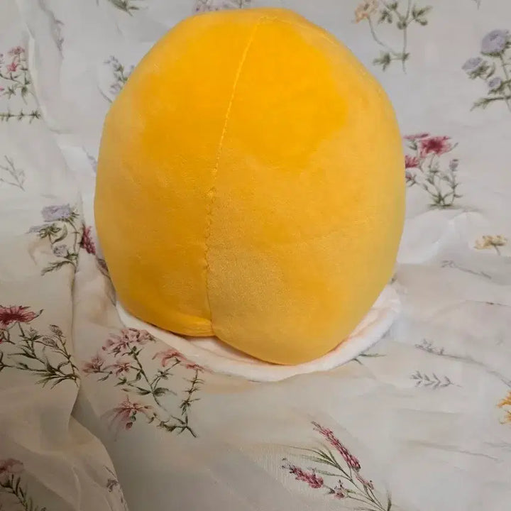 [BUNJANG] Sanrio Gudetama Vintage Plush Doll / 산리오 구데타마 인형 중형 고전 빈티지 인형