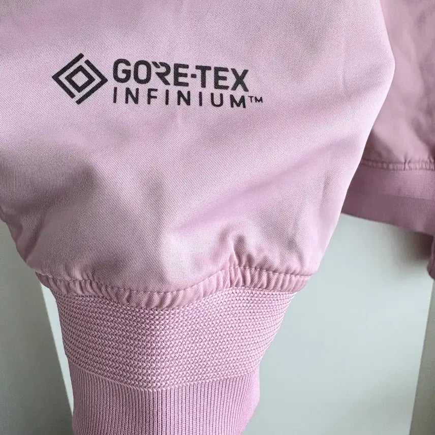 [BUNJANG] BCC Gore-Tex Infinium Bomber Jacket Pink / BCC 고어텍스 인피니움 봄버 자켓 핑크