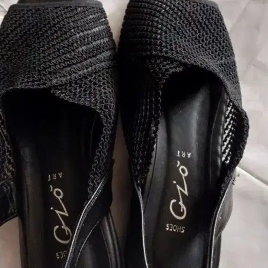 [BUNJANG] GIO Art Black Mesh Sandals / GIO 아트 블랙 메쉬 샌들 슬리퍼