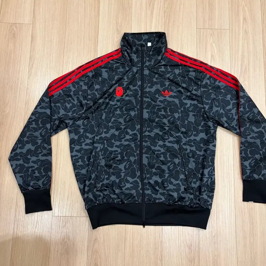 [BUNJANG] Adidas x BAPE Camo Track Jacket / 아디다스 x 베이프 콜라보 트랙 자켓