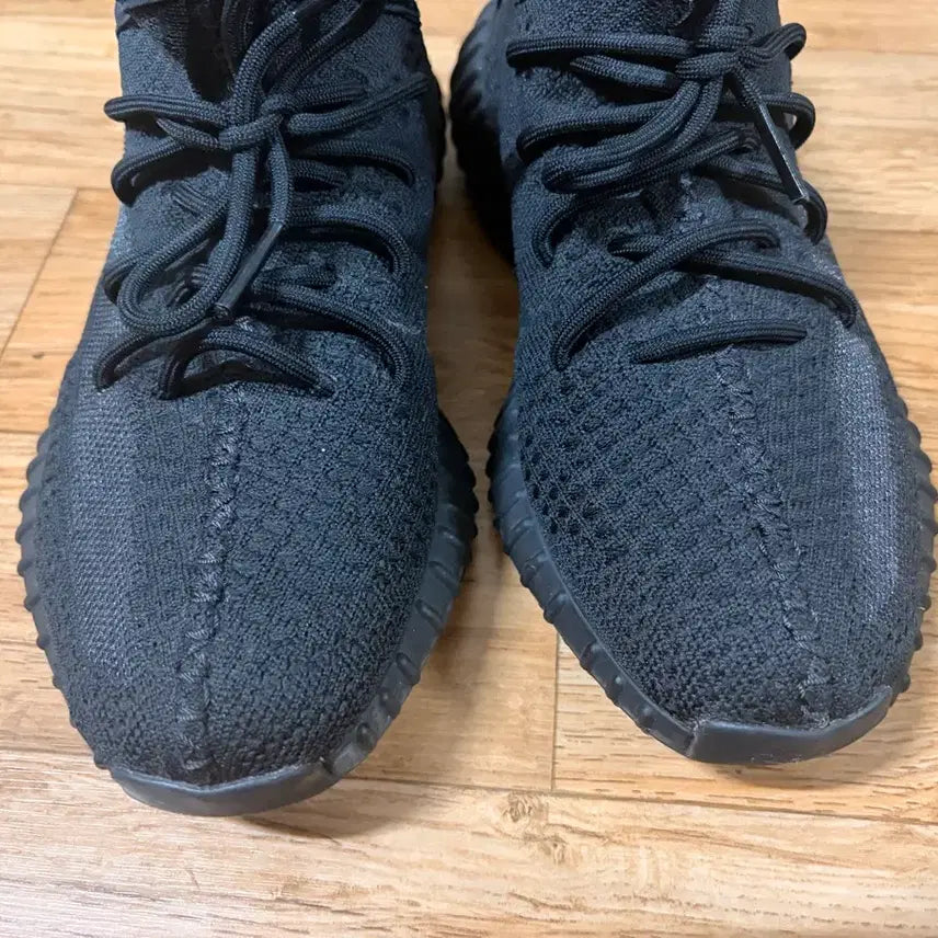 [BUNJANG] Adidas Yeezy Boost 350 V2 Onyx 265 Shoes / 아디다스 이지부스트 350 V2 오닉스 265