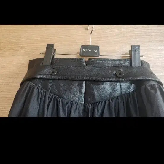[BUNJANG] System Black Skirt / 시스템 블랙 스커트