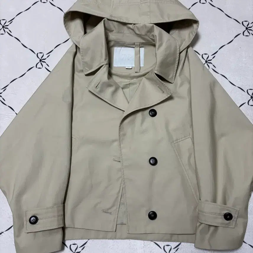 [BUNJANG] ZARA Waterproof Short Trench Jacket / 자라 워터프루프 숏 트렌치자켓