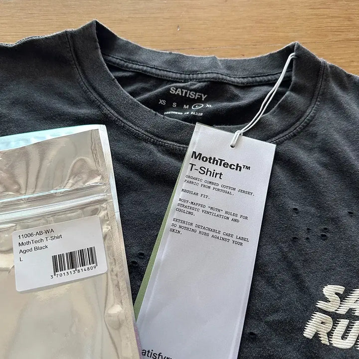 [BUNJANG] Satisfy MosTech T-Shirt Aged Black L / [L] 새티스파이 Satisfy 모스테크 티셔츠 에이즈드 블랙