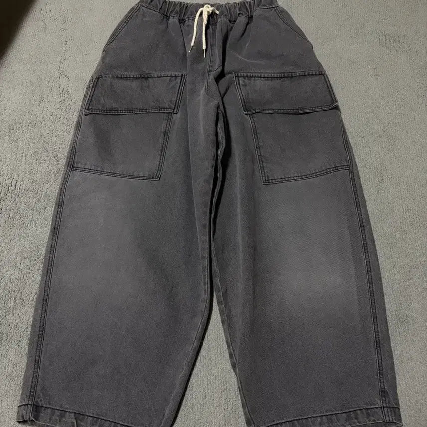 [BUNJANG] Loose Fit Cargo Balloon Pants / 보세 카고 벌룬팬츠