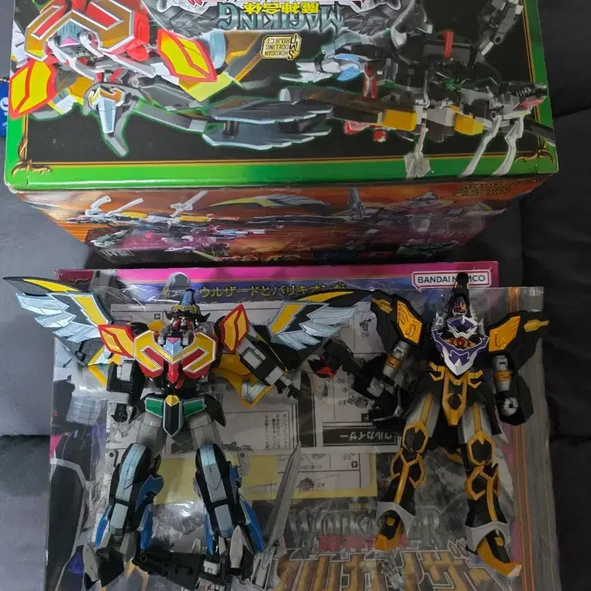[BUNJANG] SMP Majiking &amp; Ul Kaiser Assembled Model Kit Bundle / SMP 마지킹, 울카이저 가조립 일괄 판매