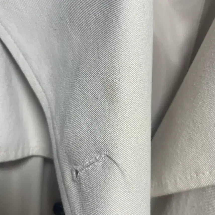 [BUNJANG] Ivory Trench Coat / 아이보리 트렌치 코트