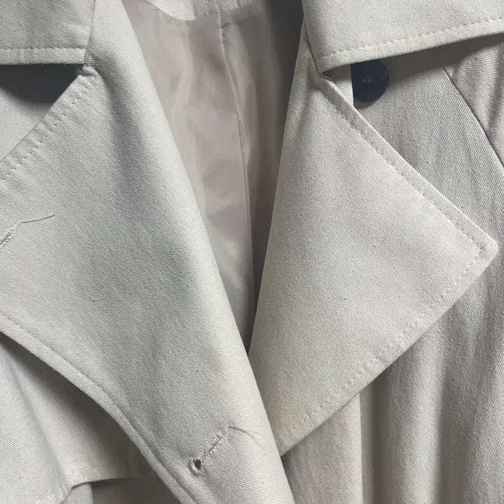 [BUNJANG] Ivory Trench Coat / 아이보리 트렌치 코트