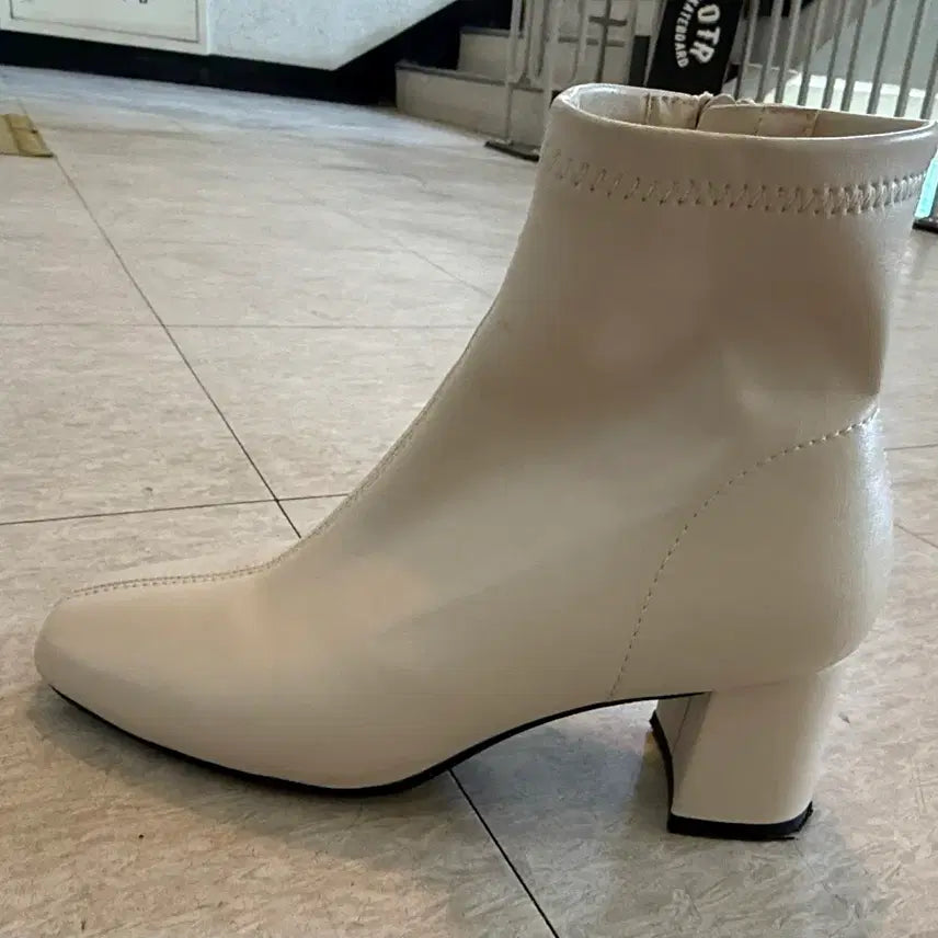 [BUNJANG] 240mm Women&