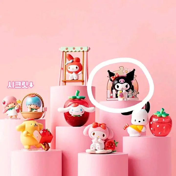 [BUNJANG] Sanrio Kuromi Strawberry Figure / [미개봉] 산리오 가챠 > 쿠로미 딸기 피규어