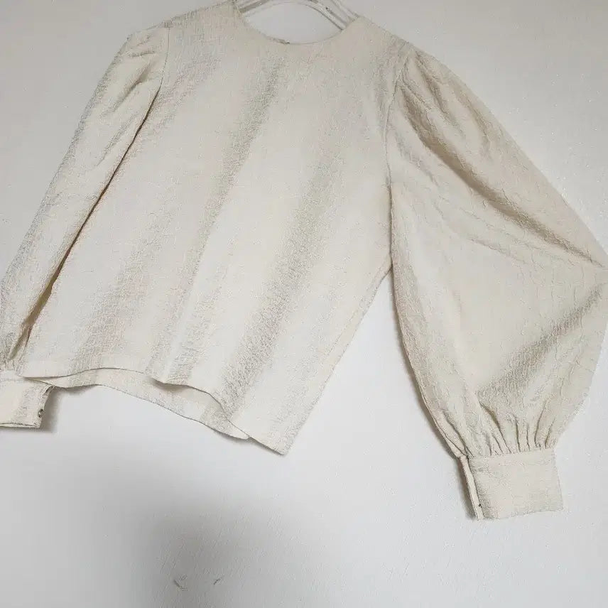 [SOLD OUT] 레니본2022소매벌룬 블라우스 55반~66반