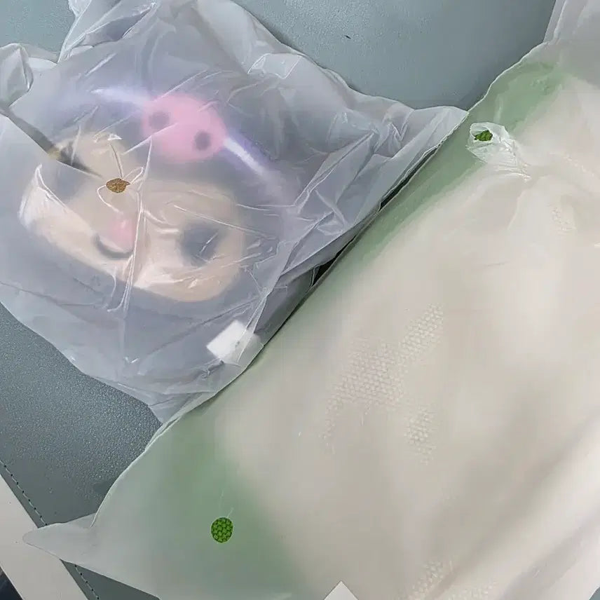 [BUNJANG] Olive Young Sanrio Cuti Run Tote Bag (Cinnamoroll/Kuromi) / [새상품] 올리브영 산리오 큐티런 토트백 (시나모롤/쿠로미)