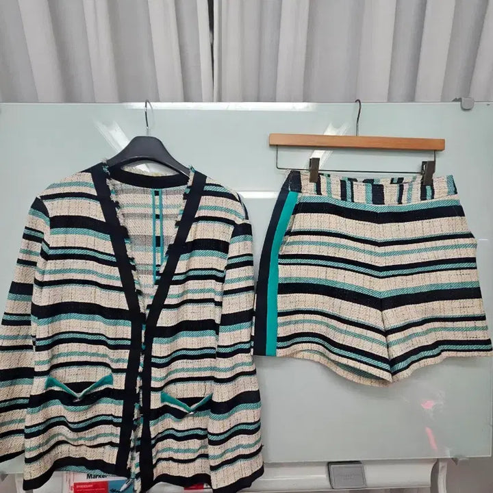 [BUNJANG] SYSP Striped Tweed Cardigan and Shorts Set (M) / SYSP 줄무늬 트위드 가디건 반바지 세트 (M)