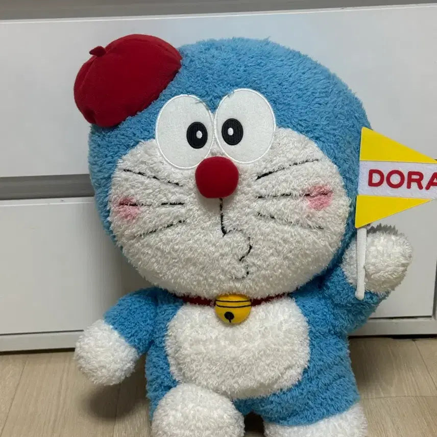 [BUNJANG] Doraemon Large Plush Doll / 도라에몽 대형 인형