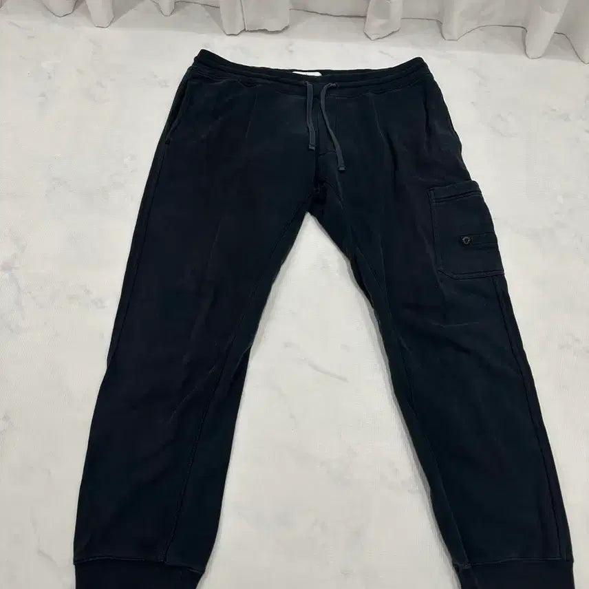 [SOLD OUT] [XL] 스톤아일랜드 카고 조거 팬츠 (네이비)