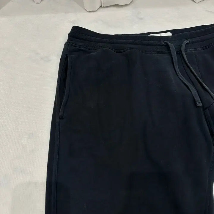 [SOLD OUT] [XL] 스톤아일랜드 카고 조거 팬츠 (네이비)