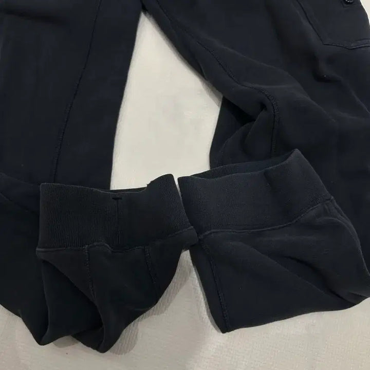 [SOLD OUT] [XL] 스톤아일랜드 카고 조거 팬츠 (네이비)
