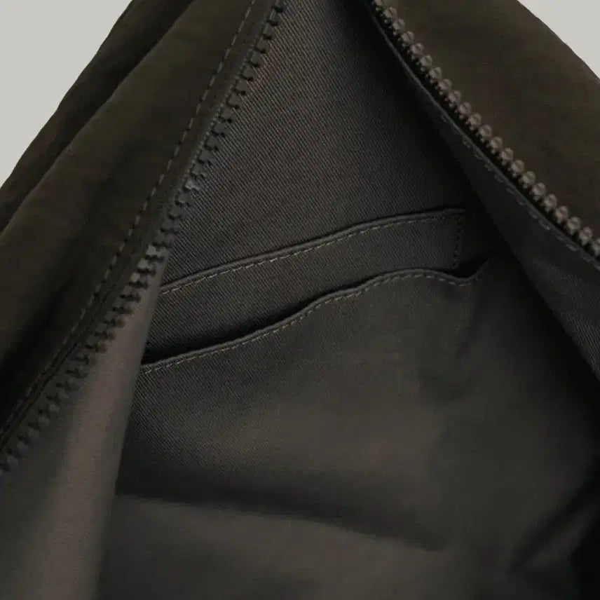 [BUNJANG] Facade Pattern Harper Bag Charcoal / 파사드패턴 하퍼백 차콜
