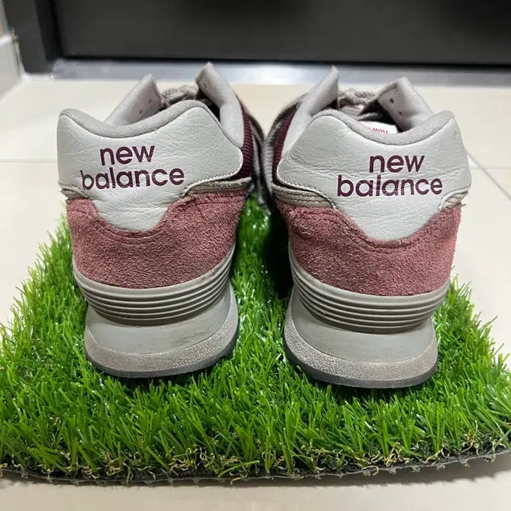 [BUNJANG] New Balance 574 Burgundy Sneakers / [280] 뉴발란스 574 버건디
