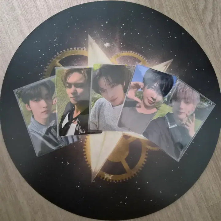 [BUNJANG] TXT (Tomorrow X Together) Japan MOA Zone POB Photocard Bundle Set / 투바투 투모로우콘 일본 모아존 세트