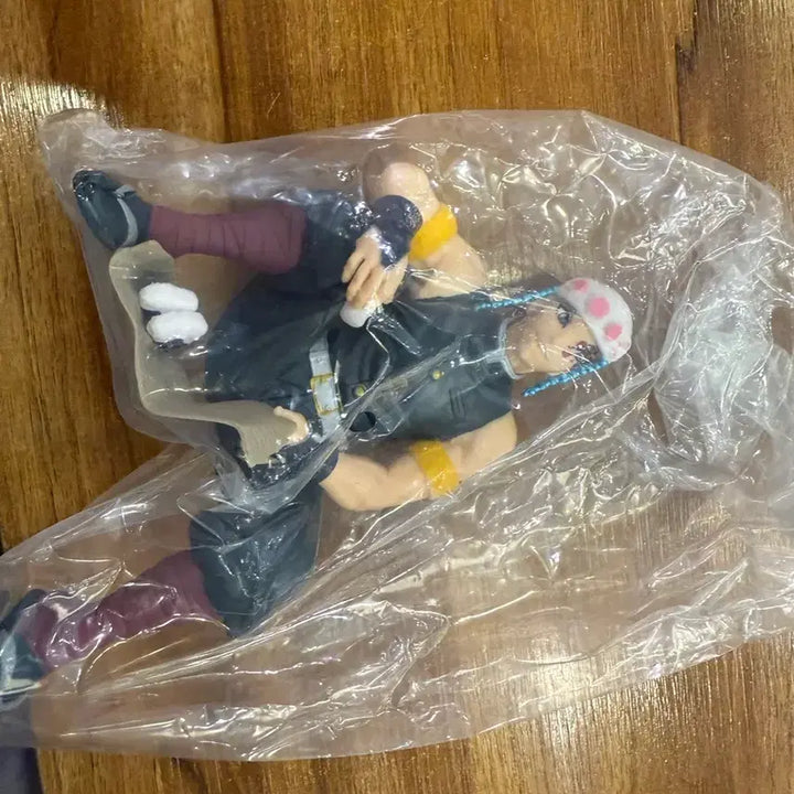 [BUNJANG] Demon Slayer Tengen Uzui Figure / 귀멸의 칼날 우즈이 텐겐 피규어 미개봉 새상품