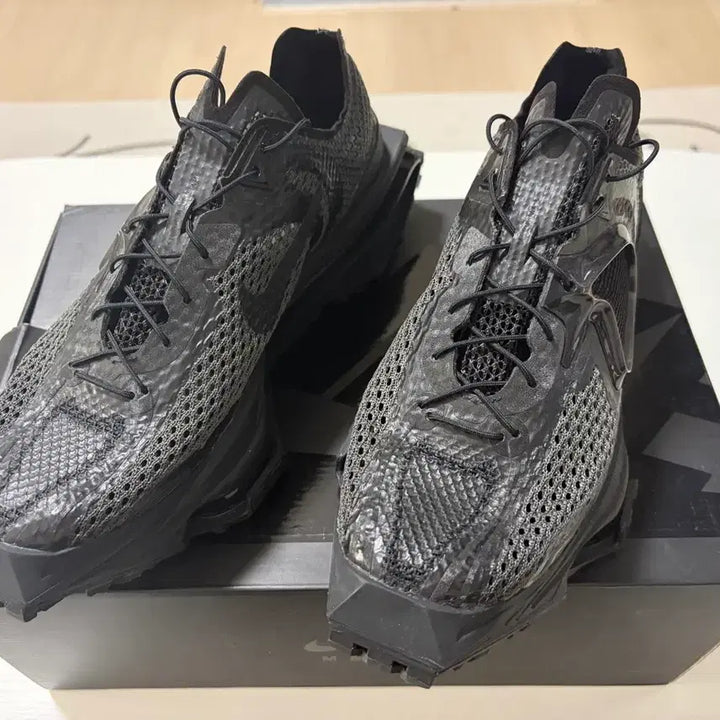[BUNJANG] Nike MMW4 Black Sneakers / 나이키 MMW4 블랙 260