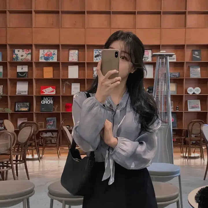 [BUNJANG] Slow and Moon Light Two-Way Blouse Grayish Blue / 슬로우앤드 문라이트 투웨이 블라우스 그레이시블루