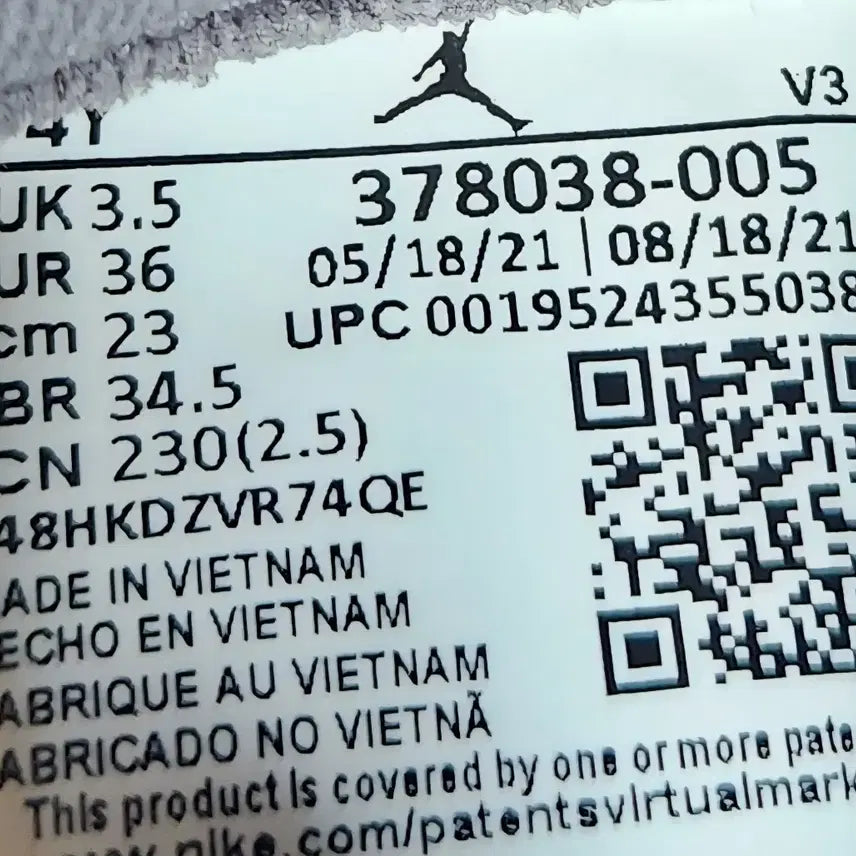 [BUNJANG] Nike Air Jordan 11 Retro Cool Grey Sneakers / 나이키 에어조던11 레트로 쿨그레이 230mm