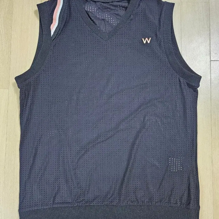 [SOLD OUT] [W.ANGLE] 와이드앵글 브이넥 골프 베스트 100